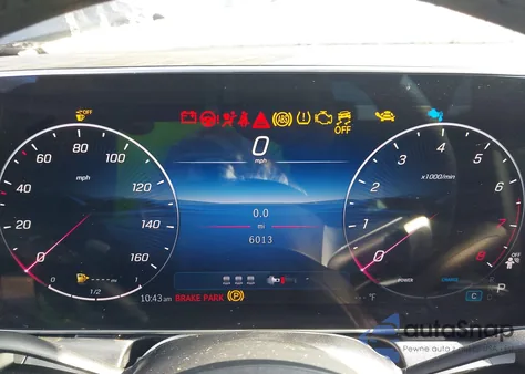 2025 Mercedes-Benz Glc 300 Suv z USA, uszkodzony, nr VIN W1NKM4GB0SF352905